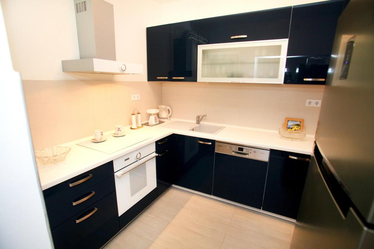 Apartments Nakir 斯拉汀 客房 照片