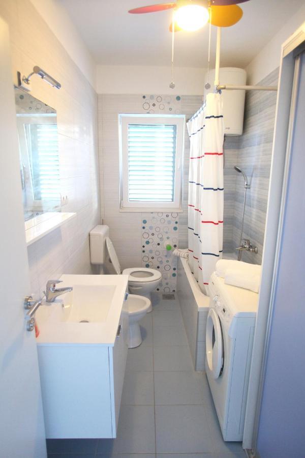 Apartments Nakir 斯拉汀 客房 照片