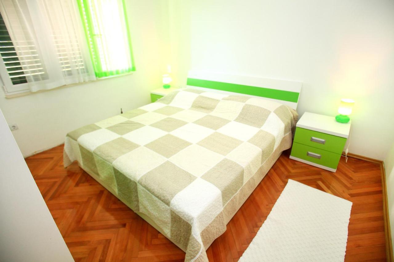Apartments Nakir 斯拉汀 客房 照片